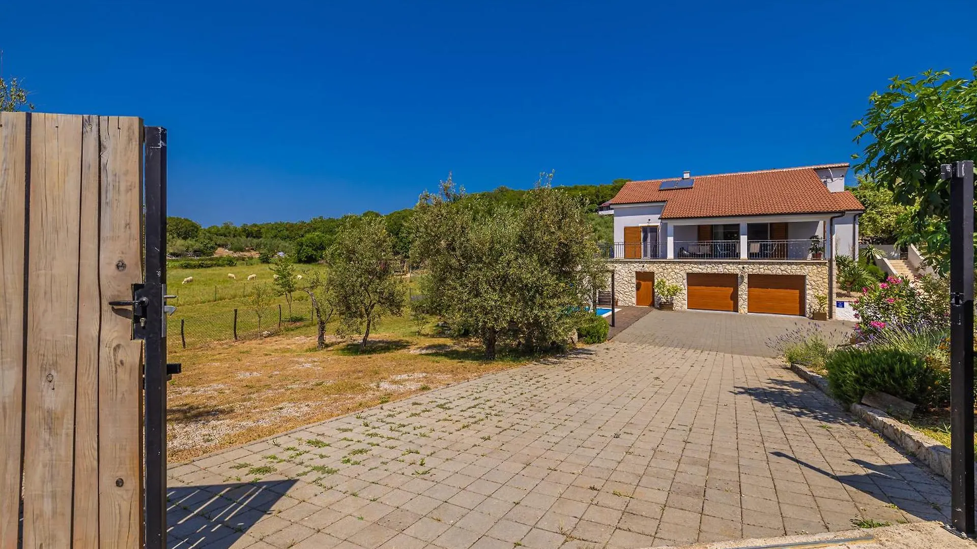 Villa Franolic Bajcici